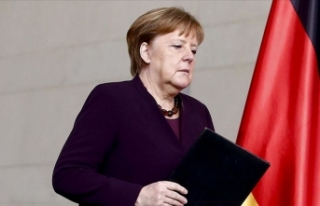 Angela Merkel: Pandemi Gelecek Aylarda ve Yıllarda...