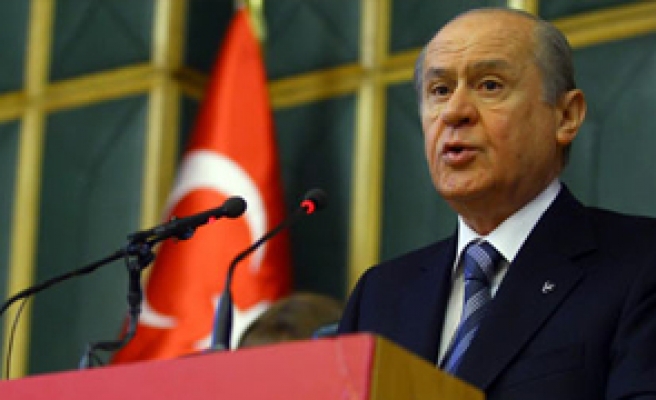 BAHÇELİ AKİL İNSANLARA SAYDIRDI