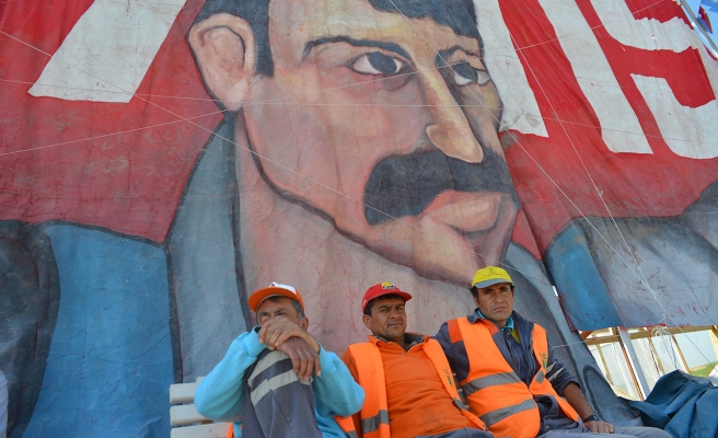 TAKSIM MEYDANINDA OLAYSIZ KUTLAMA 