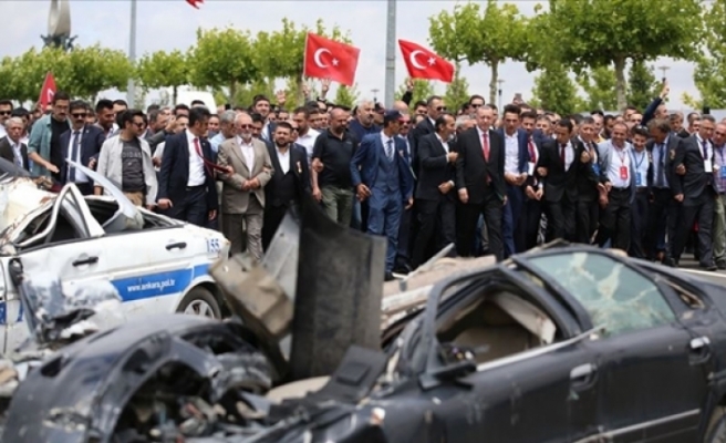 15 Temmuz'da Bombalarla Hasar Gören Araçlar