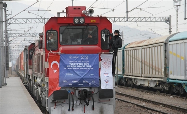 Çin Türkiye'den Yola Çıkan İlk İhracat Treninden Memnun